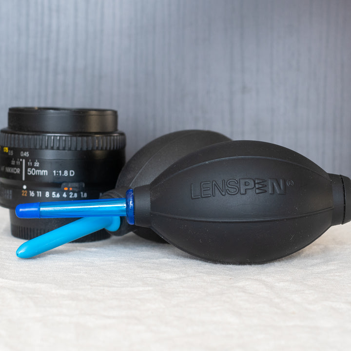 The 10 LensPen Hurricane Blower vs a 1 air puffer Ctrl blog