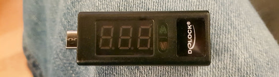 Closeup of the Delock USB-C multimeter