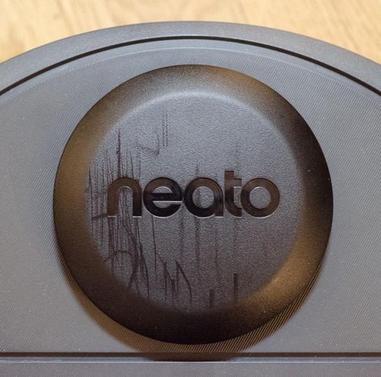 Scratched turret top surface on Neato D3 model